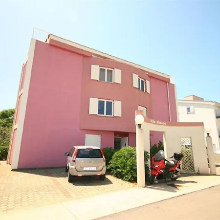 Apartmán 400 Meter Zum Bekannten